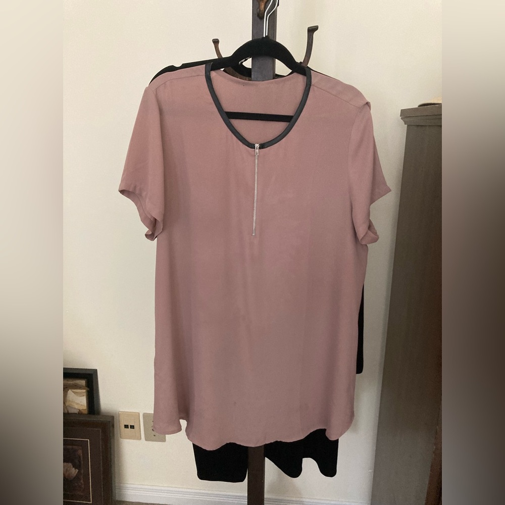 Tunic Top with front zipper & trim detail
